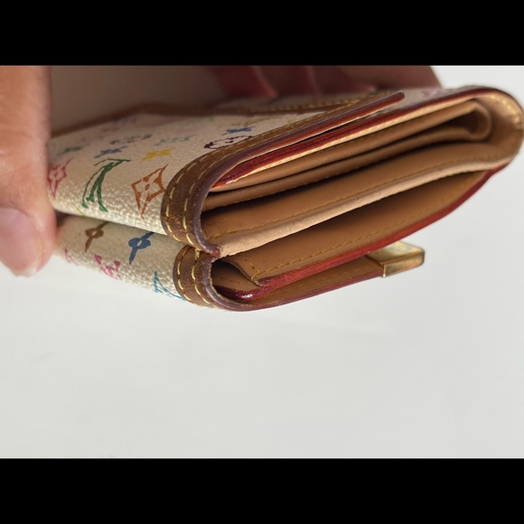 Authentic White Multicolor Short wallet - Picture 3 of 16